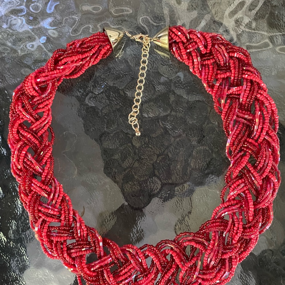 Red twisted multiple seed bead necklace
